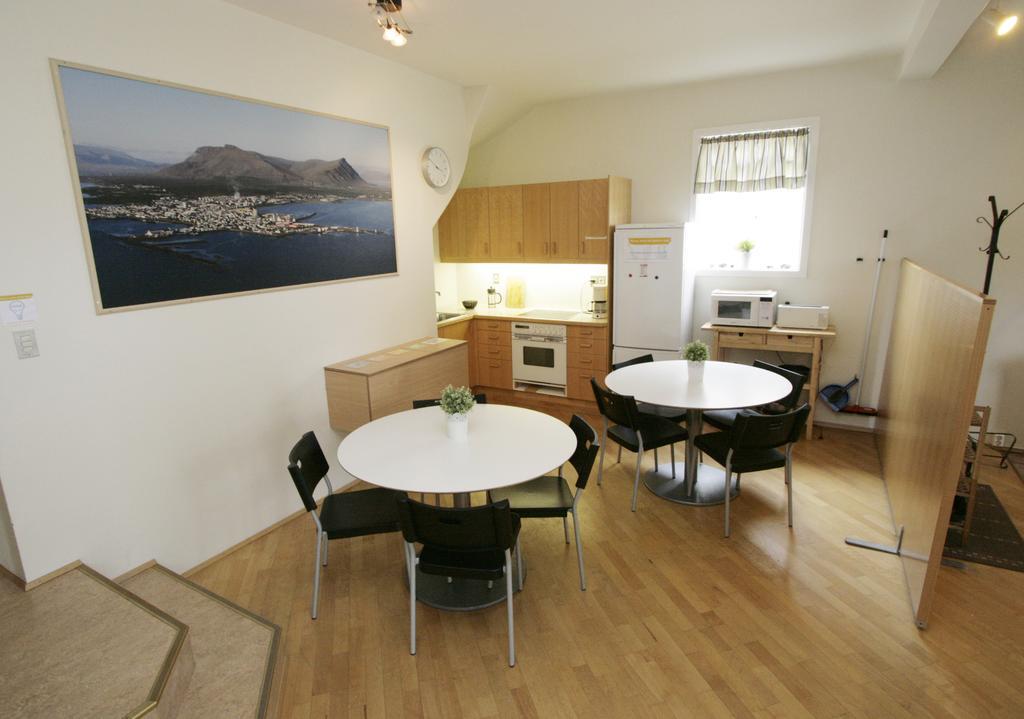 Akranes Hi Hostel - Staywest المظهر الخارجي الصورة